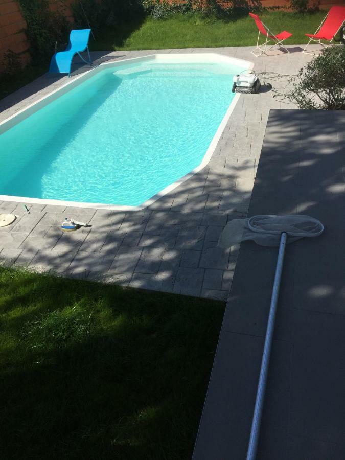 Cugnaux Toulouse Metropole Ouest Chambre Privee De Luxe - Sdb Wc Privee Terrasse Piscine Aqua Bike Buitenkant foto